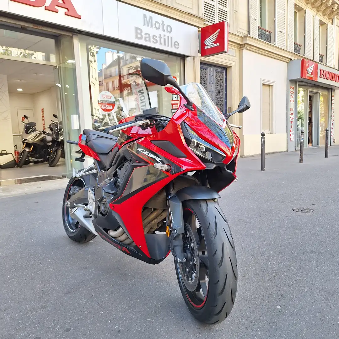 Honda CBR 650 Rot - 1