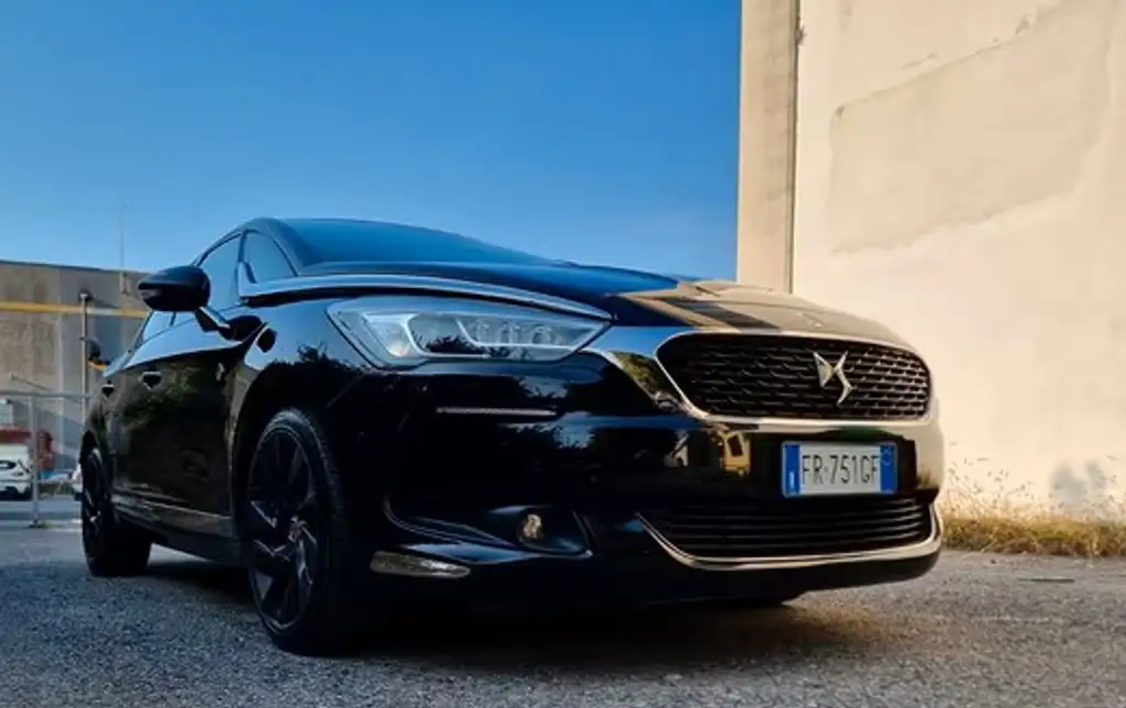 DS Automobiles DS 5 2018 из Европы — купить под ключ