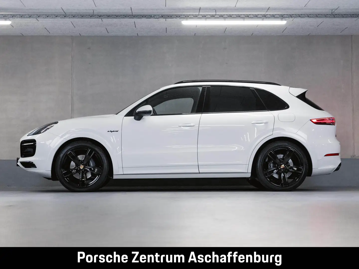 Porsche Cayenne E-Hybrid Panoramadach Sport Design Paket Weiß - 2