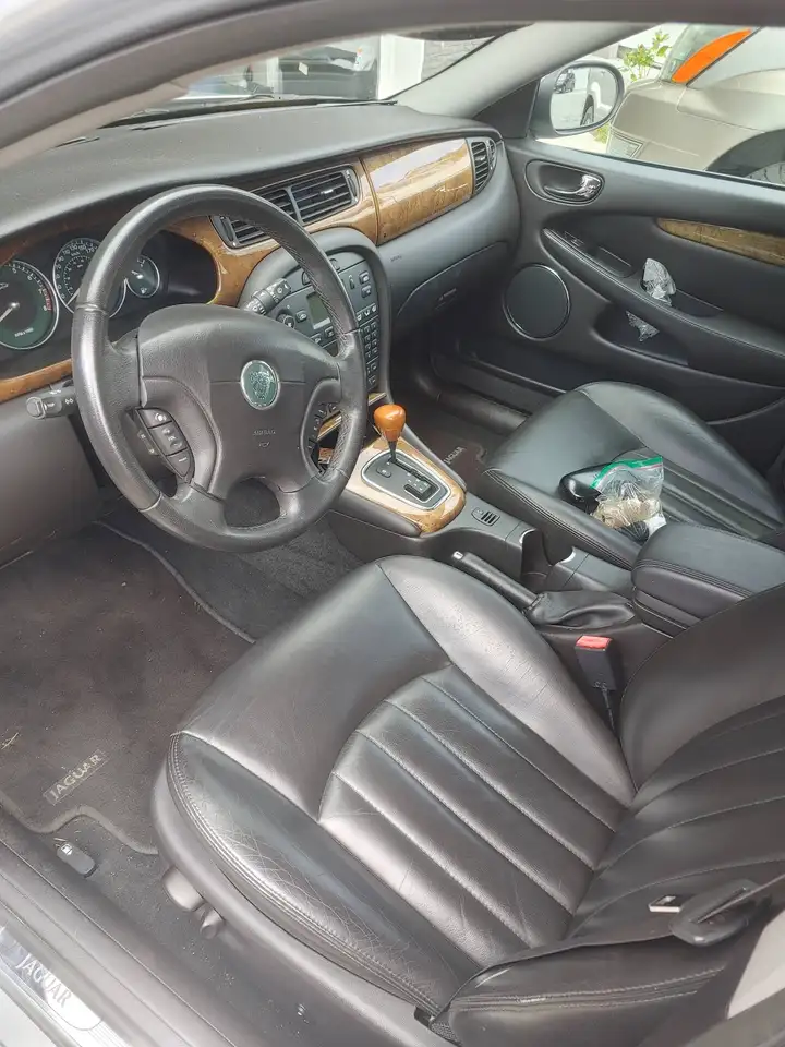 Jaguar X-Type снимка Jaguar X-Type