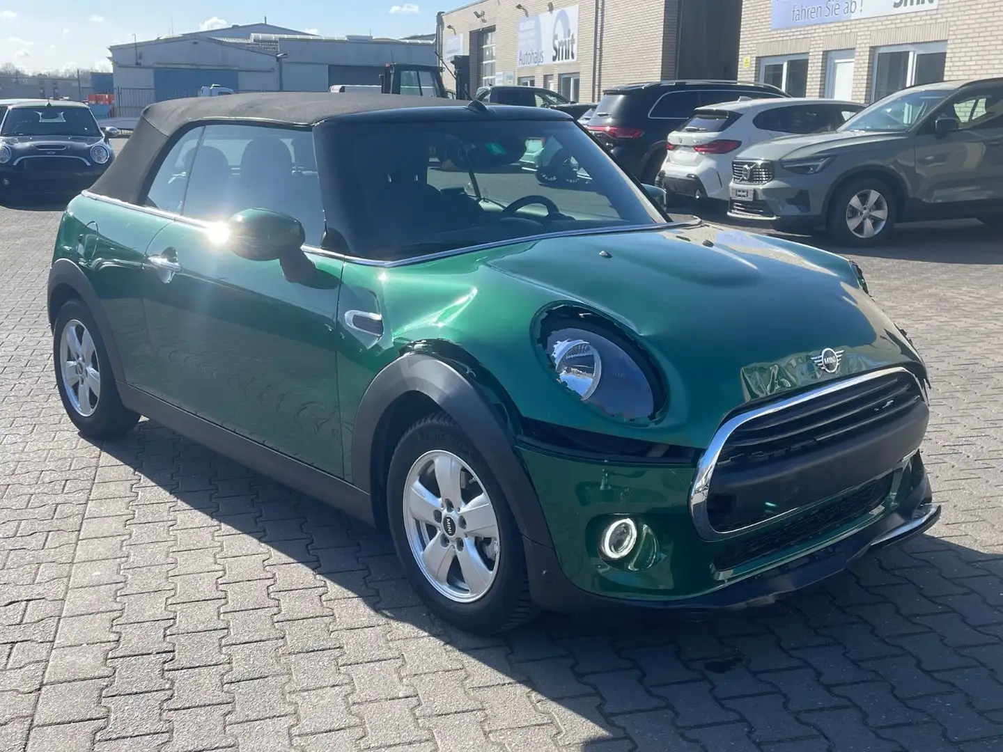 MINI One Cabrio Visual Boost/ Kamera/ Navi/ SHZ Verde - 1