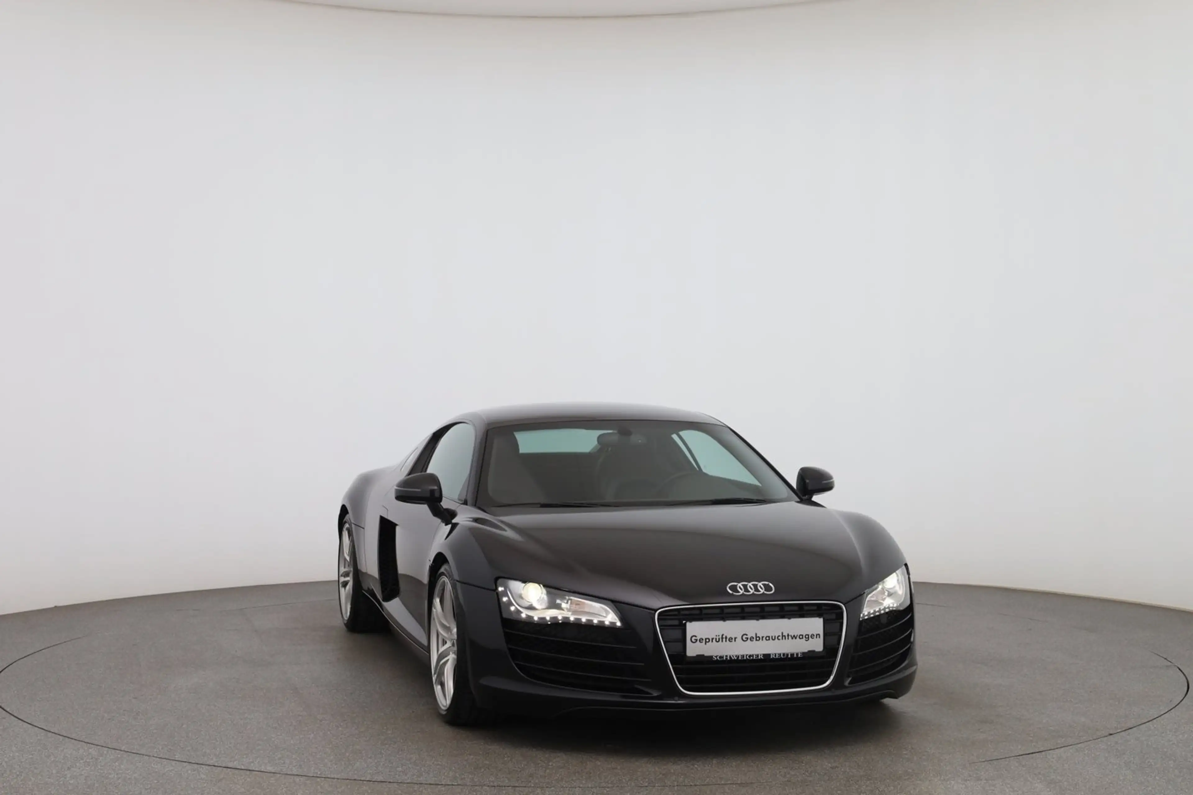 Audi R8 4.2 quattro — photo 8