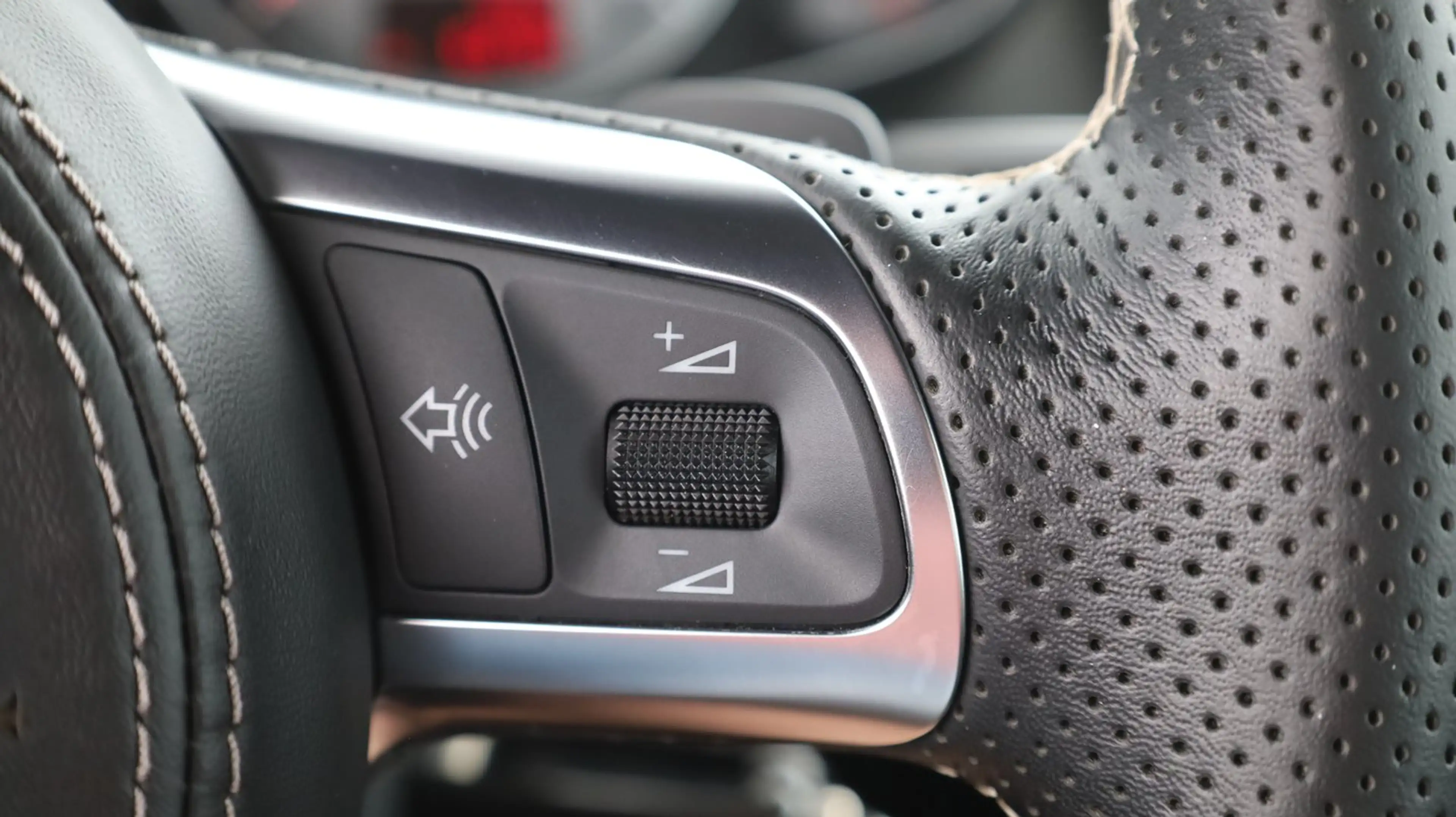 Audi R8 4.2 quattro — photo 14