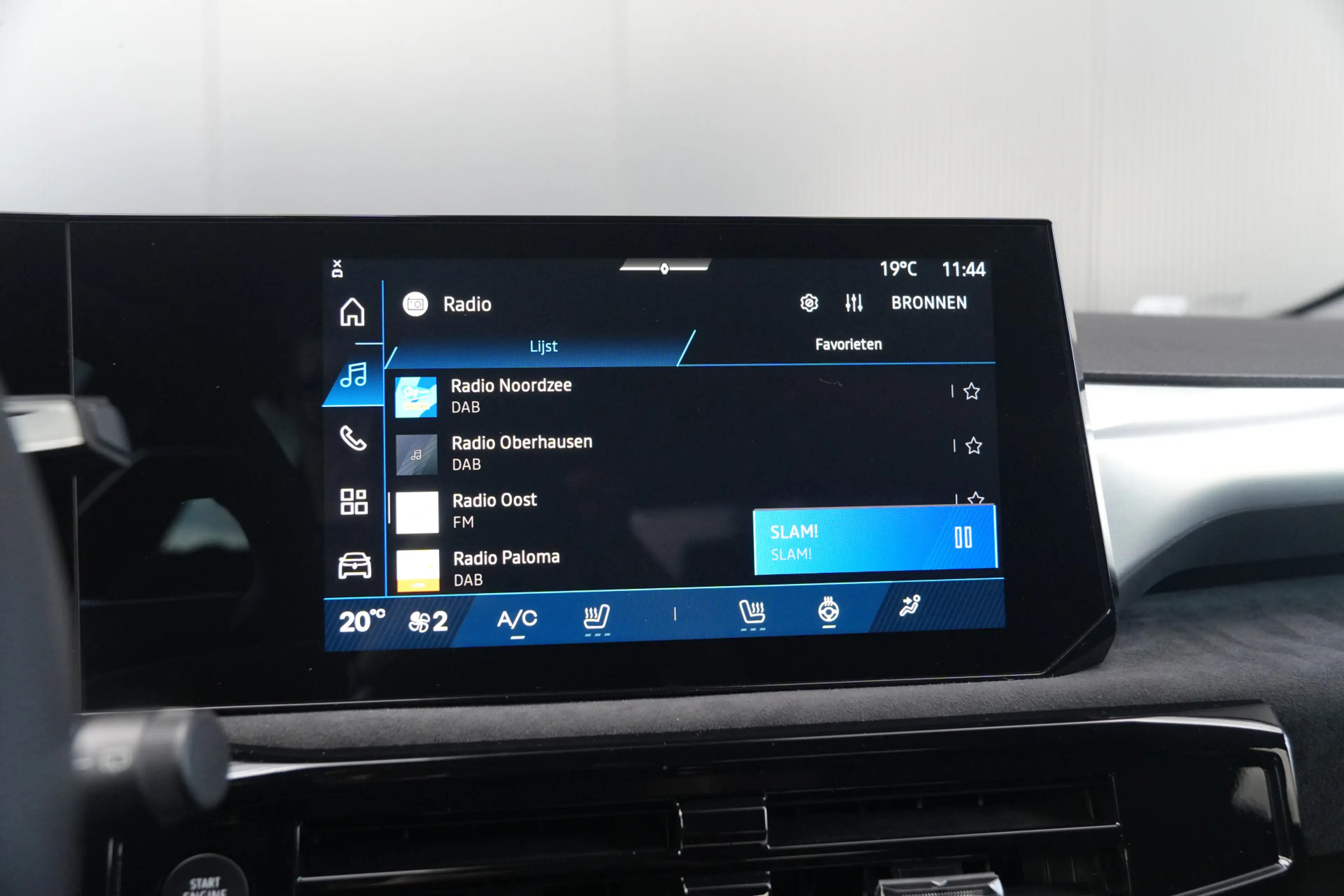 Renault Clio 1.8 Hybrid 160pk esprit Alpine - ACC - Navi - Stoe — photo 38