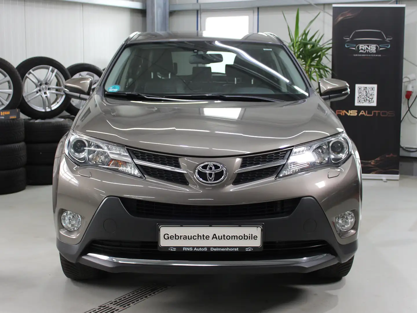 Toyota RAV 4 2,2D-4D 4x4 Edition Automatik,Leder,Kamera Gris - 2