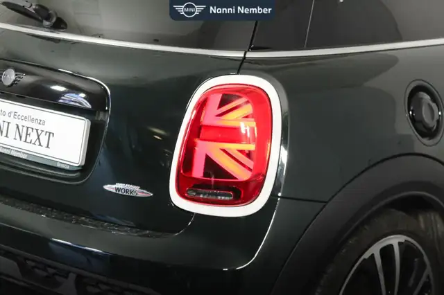 Mini Cooper view 6