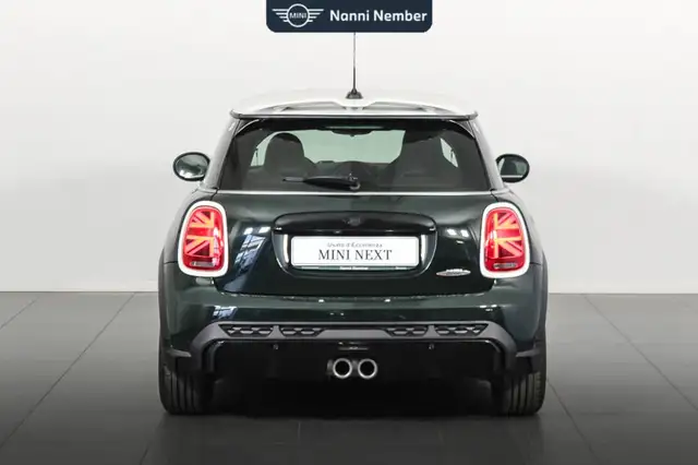 Mini Cooper view 4