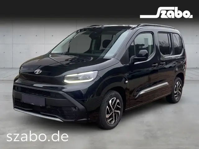 Toyota Proace City Deutschland Verso Team D L1 1,2-P 110 MT Navi LED