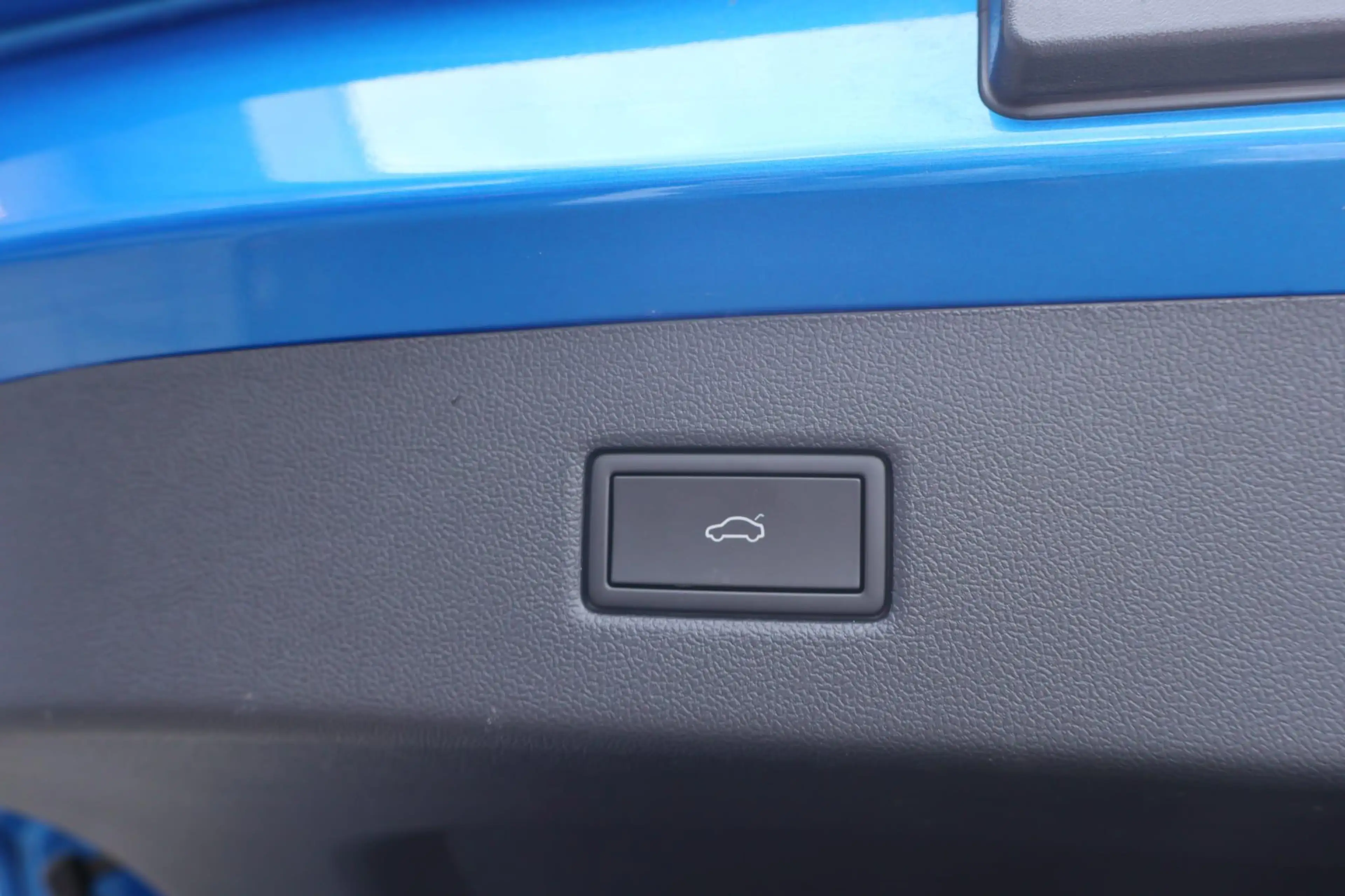 Ford Explorer Premium Extended Range RWD 77 kWh | Panorama | B&O — photo 8