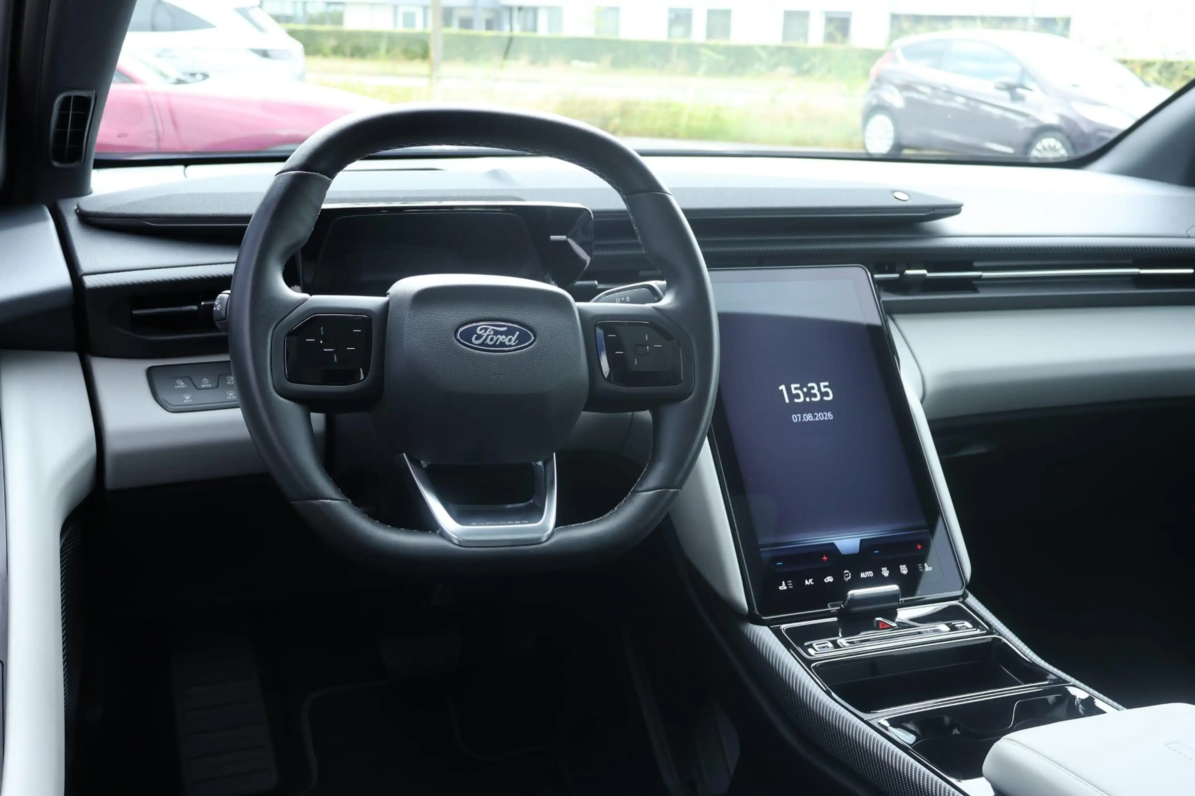 Ford Explorer Premium Extended Range RWD 77 kWh | Panorama | B&O — photo 14