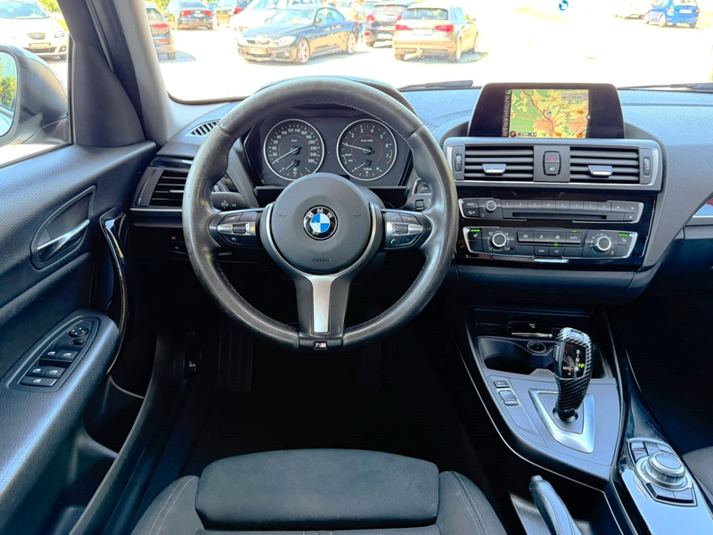 BMW 118 i 1er Lim. Sport Line AUTOMATIK/NAVI/LED/PDC — photo 12