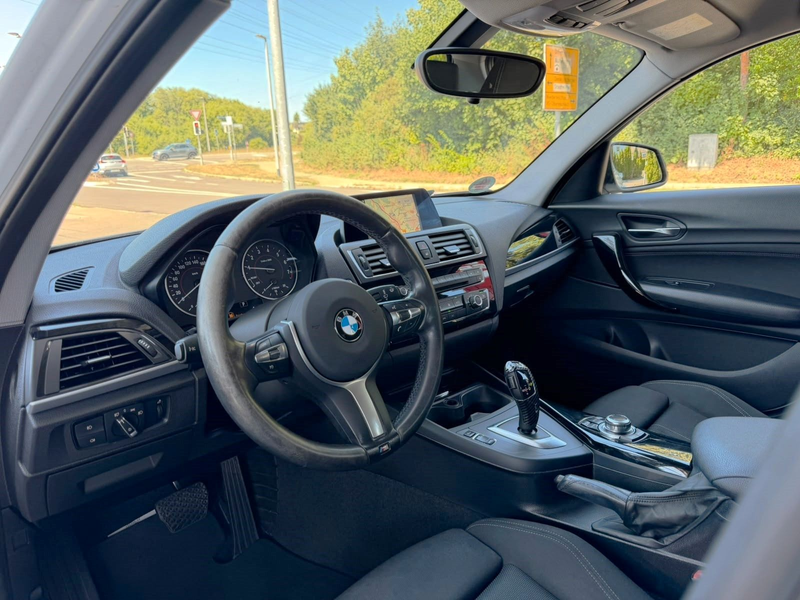 BMW 118 i 1er Lim. Sport Line AUTOMATIK/NAVI/LED/PDC — photo 8