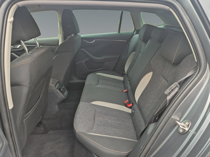 Skoda Scala 1.0 TSI Style SHZ+2xKlima+KlimaA+LED+LM — photo 14