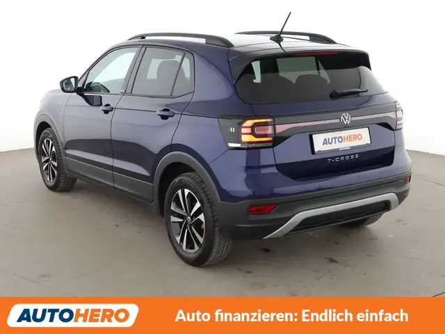 Volkswagen T-Cross view 4