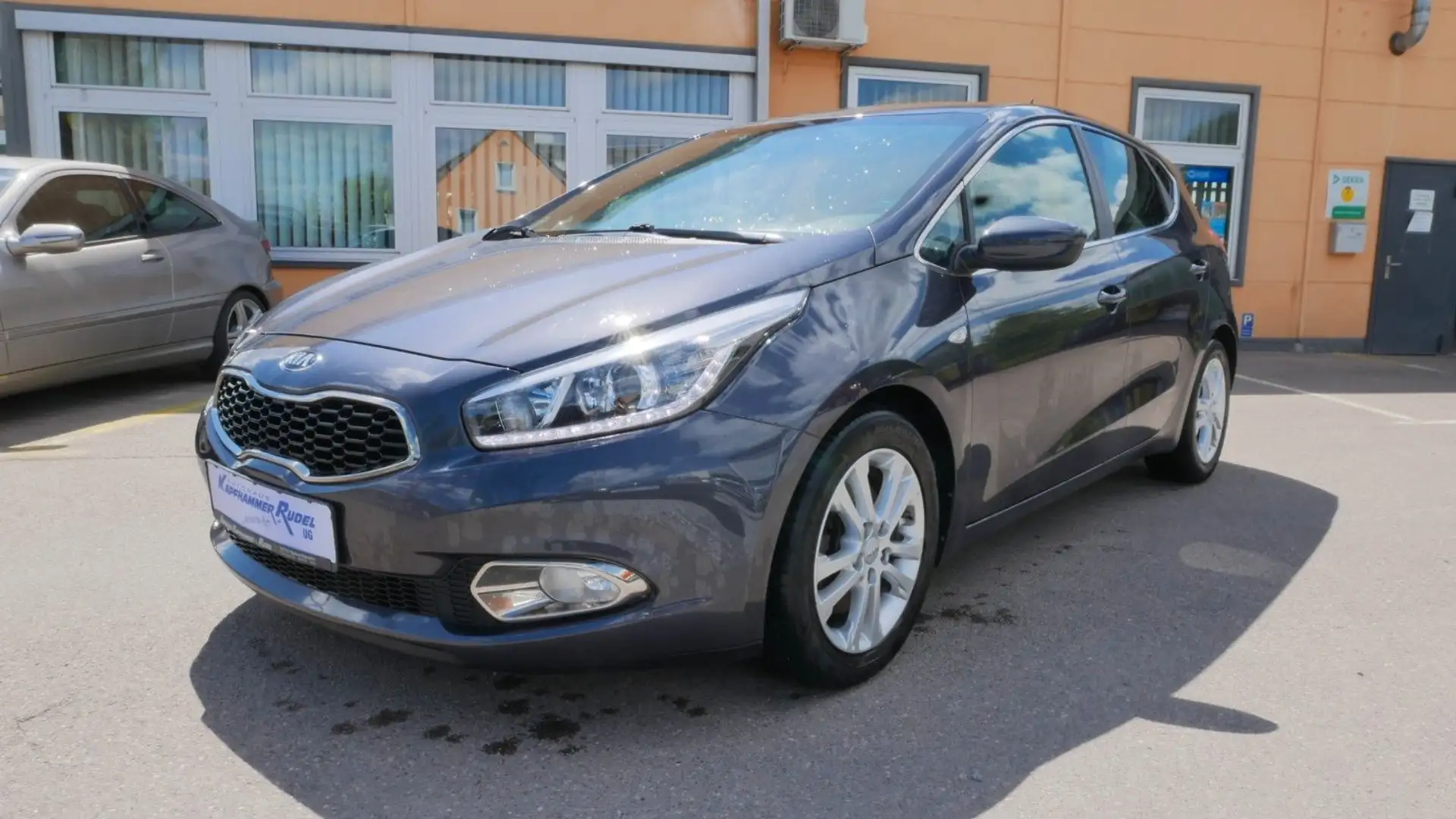 Kia Ceed / cee'd Ceed 1.6GDi"DREAM-TEAM"/NAVI/Kamera/SHZ Сірий - 2