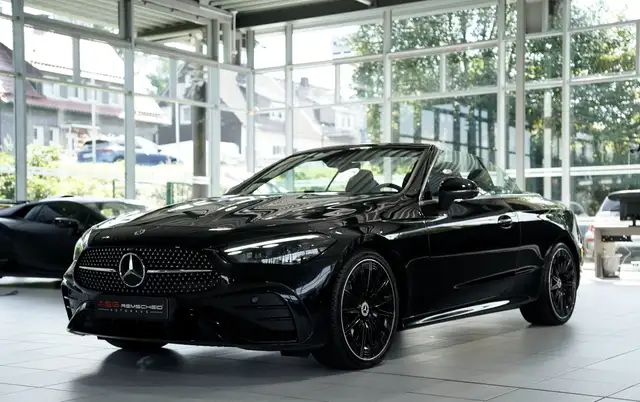 Mercedes-Benz CLE view 5