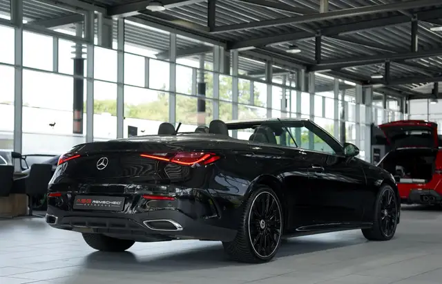 Mercedes-Benz CLE view 8