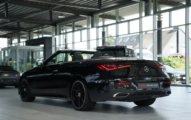 Mercedes-Benz CLE view 10