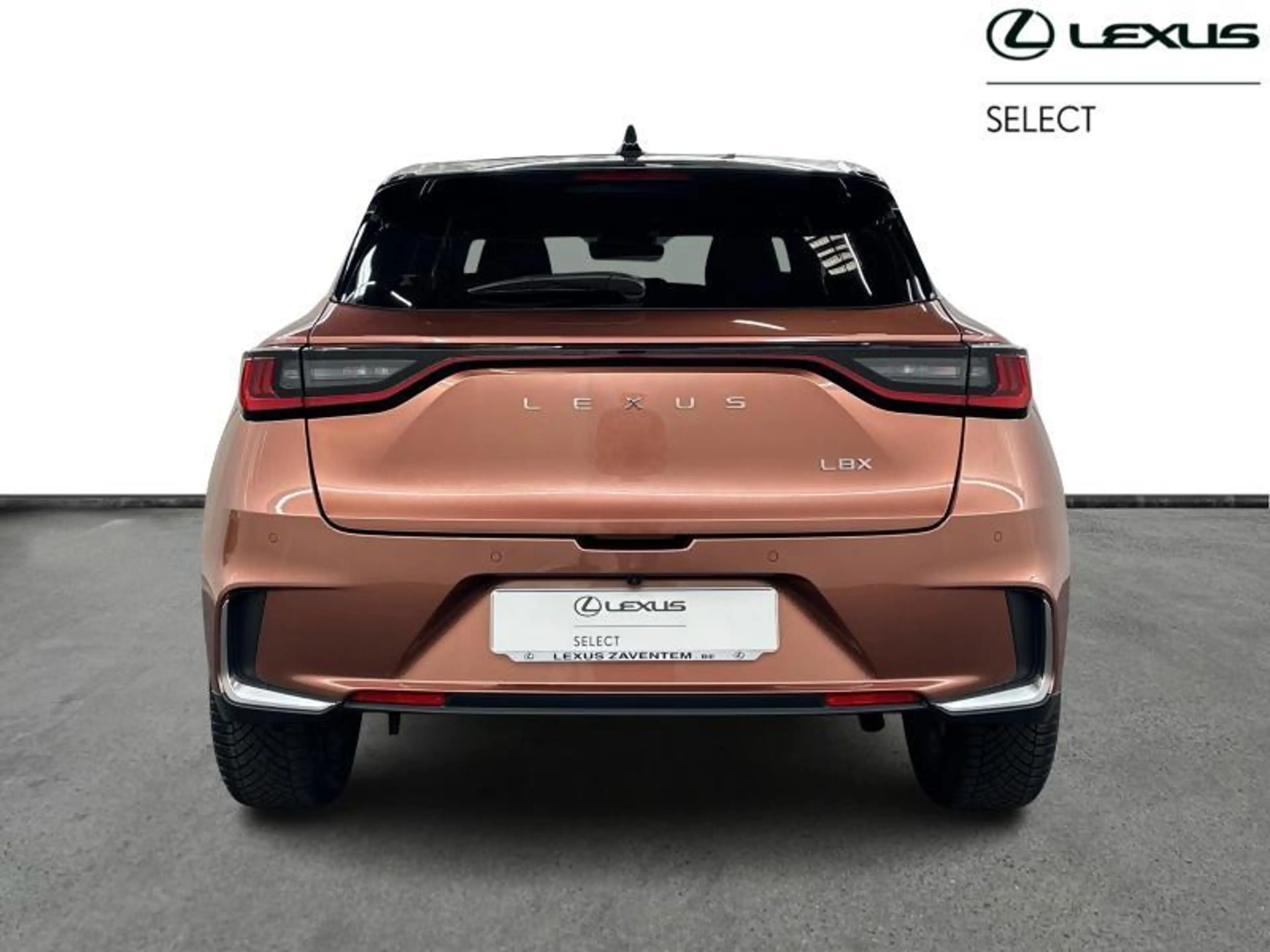 Lexus LBX Cool — photo 6