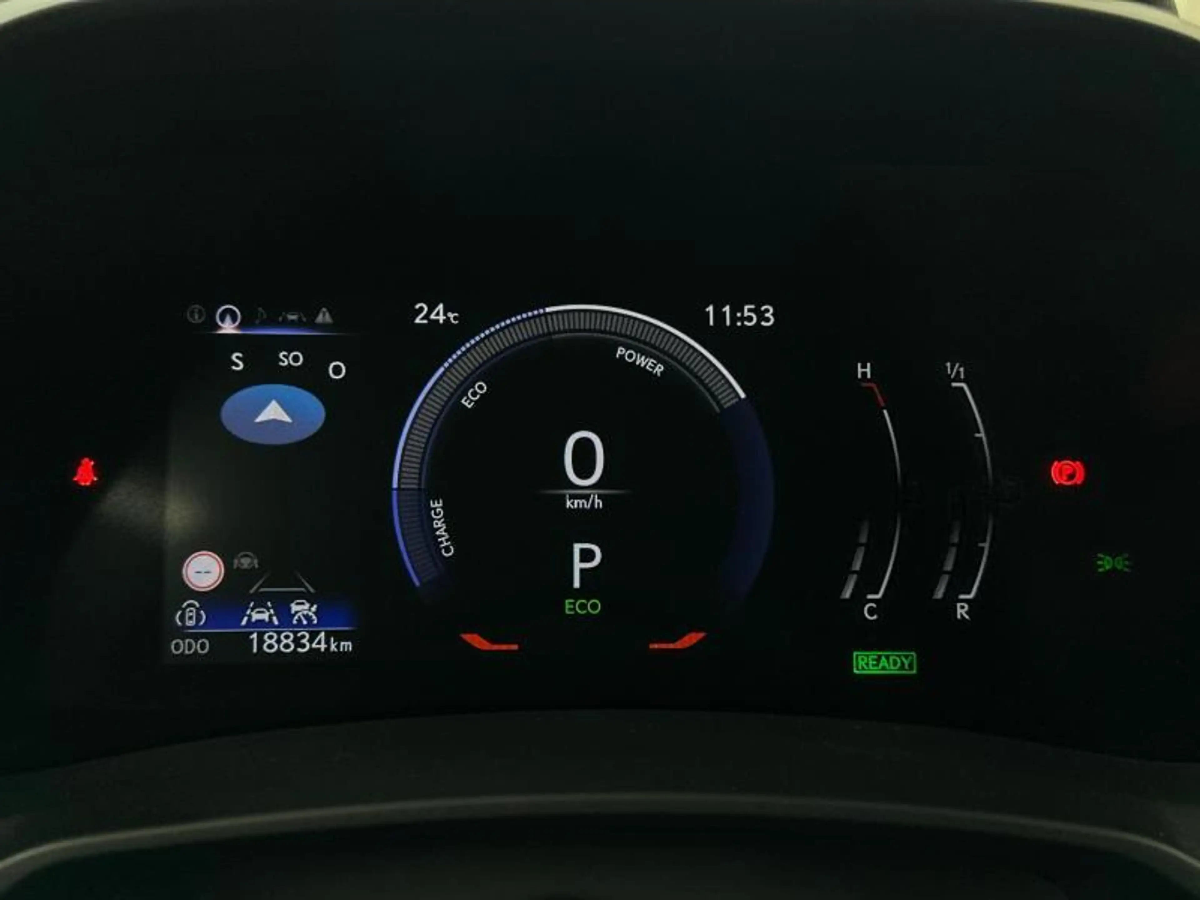 Lexus LBX Cool — photo 14