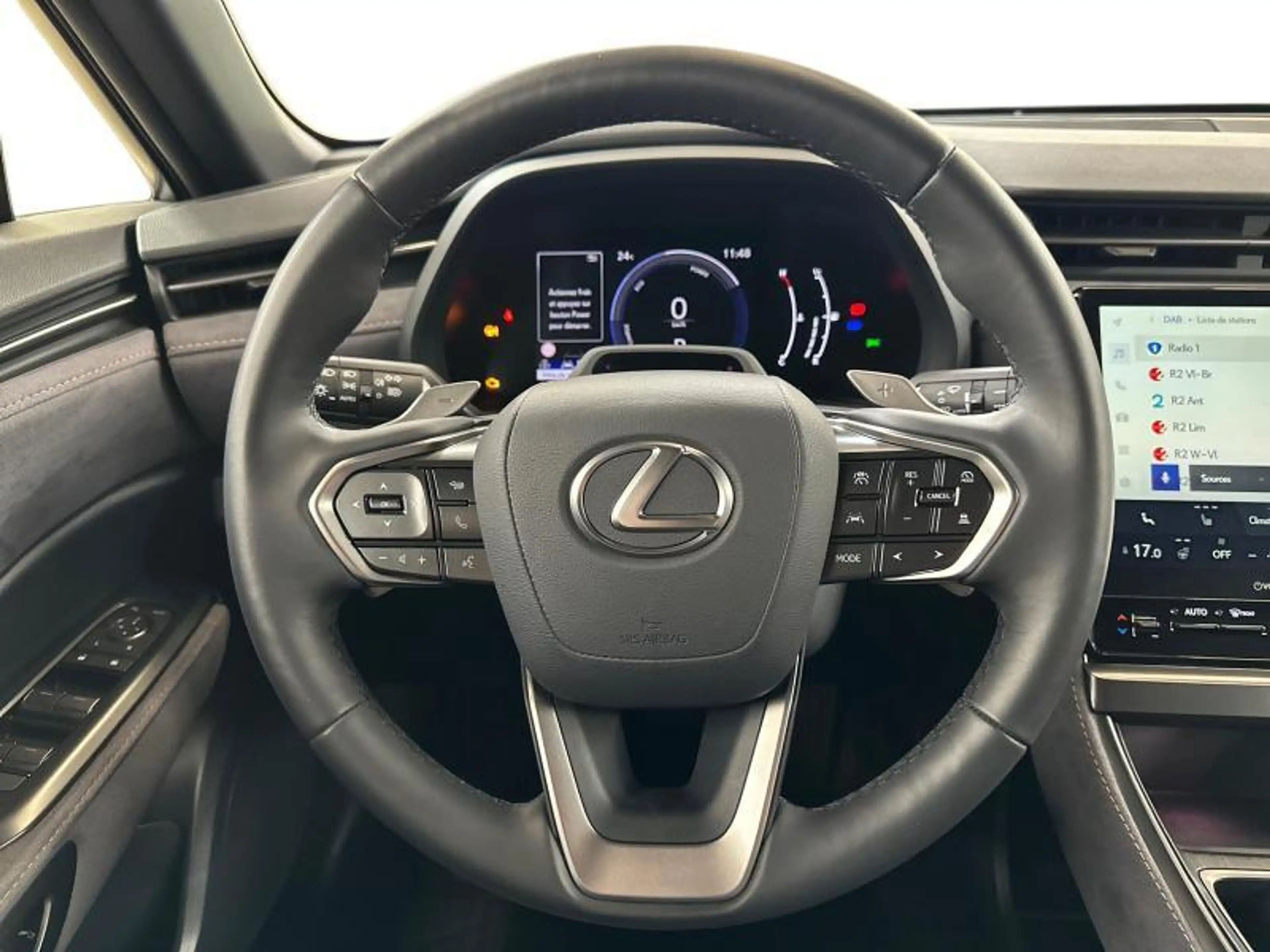 Lexus LBX Cool — photo 10