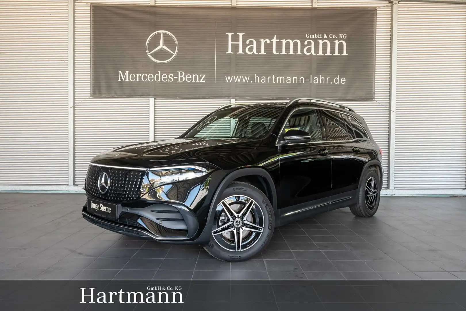Mercedes-Benz EQB 350 EQB 350 4MATIC AMG Line Advanced Panorama Styling Schwarz - 1