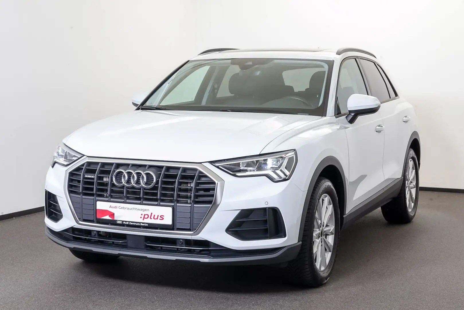 Audi Q3 40 TDI qu. S tr. SITZHZG PDC LED NAVI PANO Weiß - 2