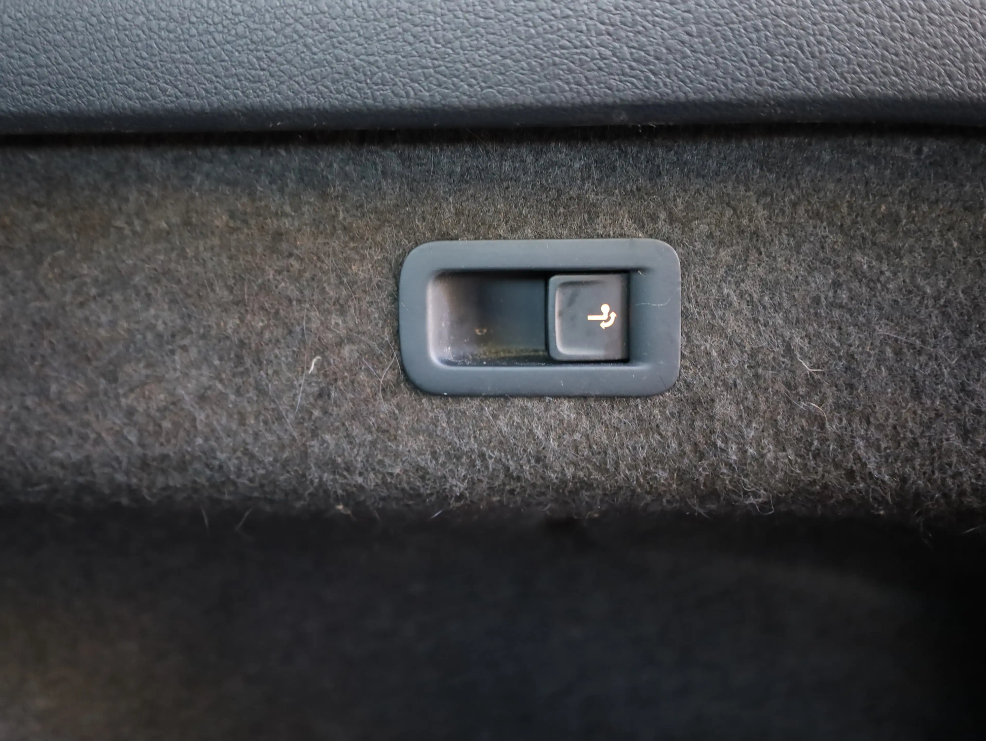 Volkswagen Passat Variant Variant 2.0 TDI*ACC*CarPlay*SHZ*AHK — photo 13