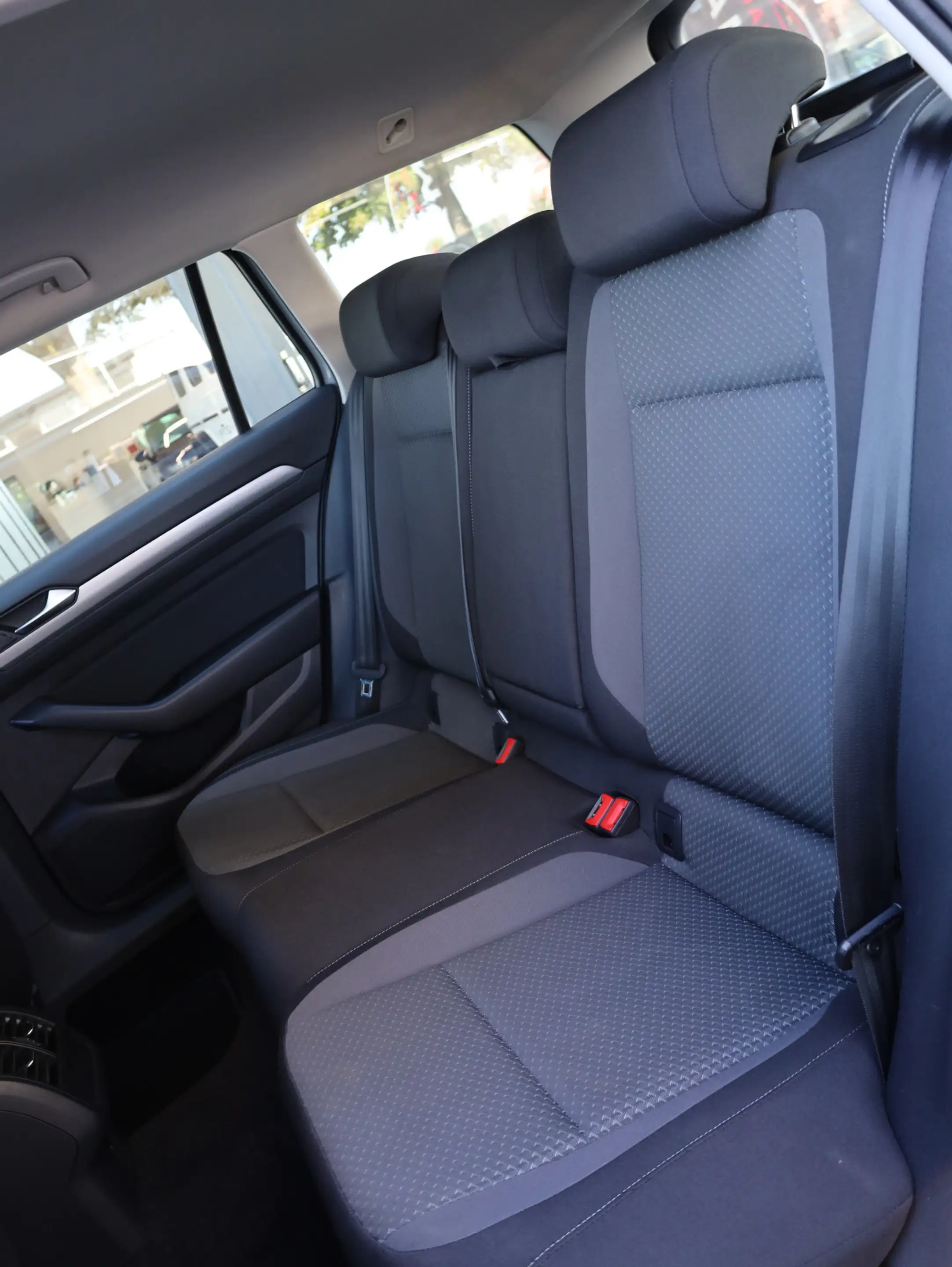 Volkswagen Passat Variant Variant 2.0 TDI*ACC*CarPlay*SHZ*AHK — photo 15
