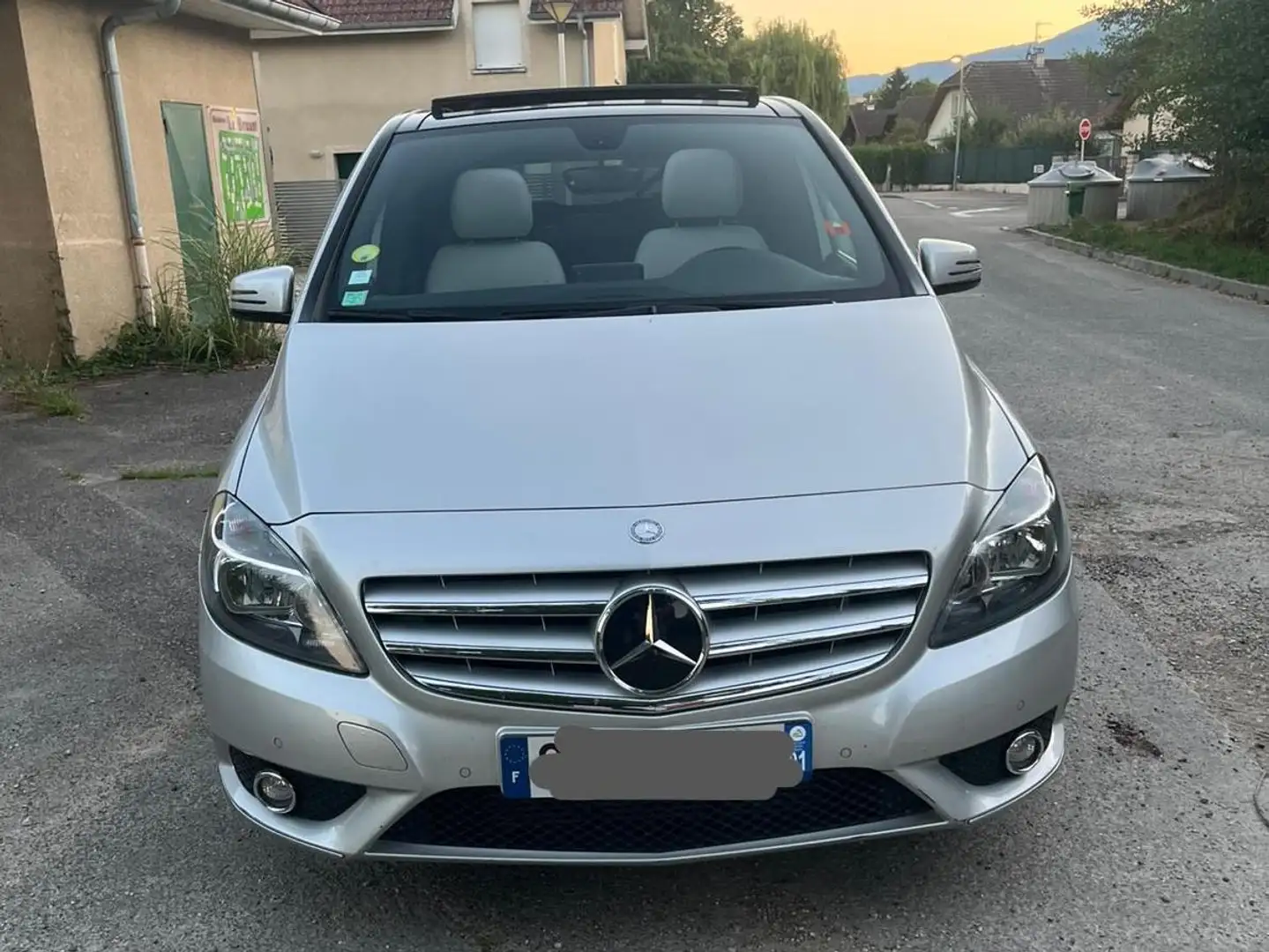 Mercedes-Benz B 200 Classe B 200 CDI BlueEFFICIENCY Business 7-G DCT A - 2
