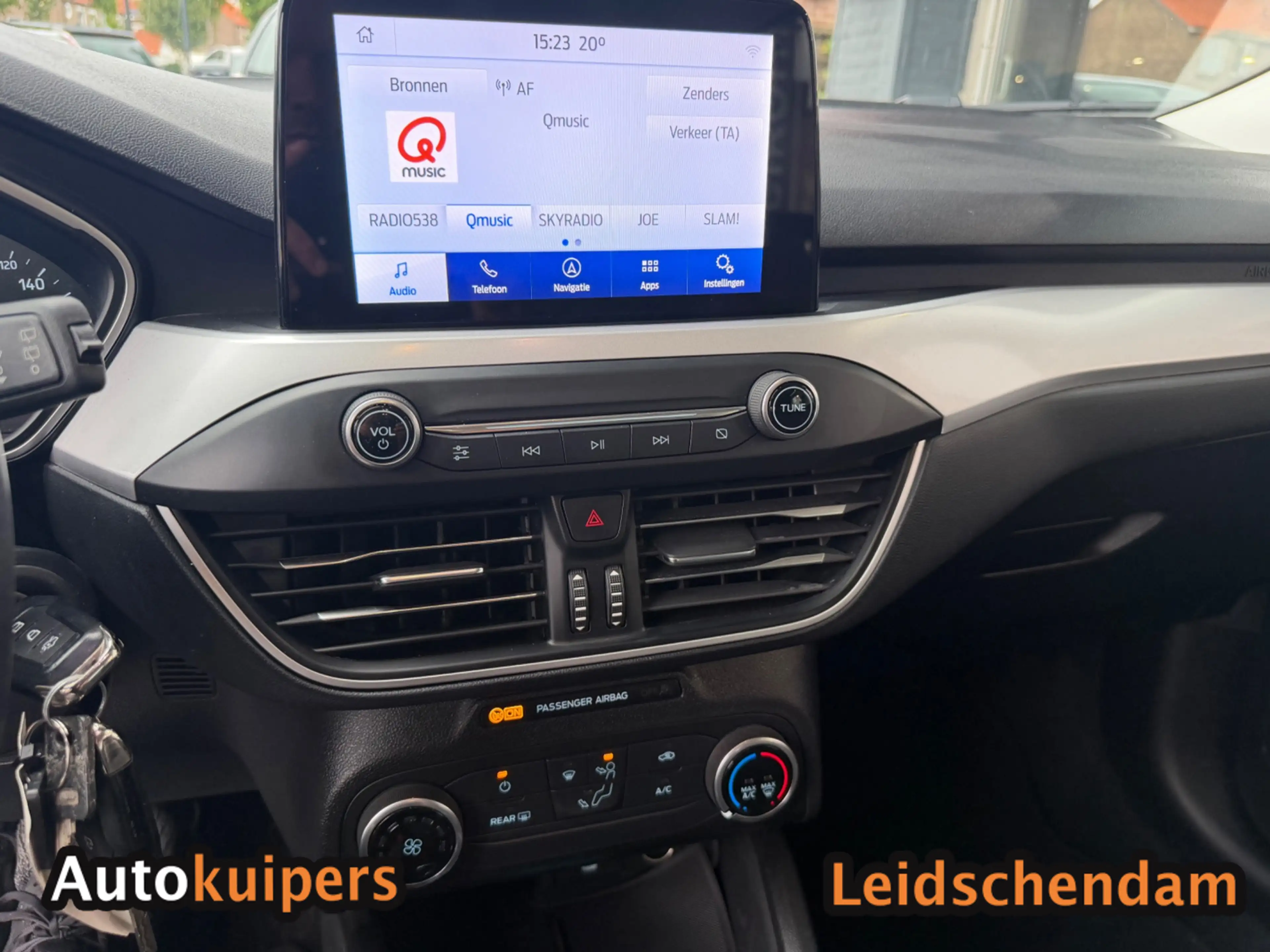 Ford Focus Wagon 1.0 EcoBoost Trend Edition Business — photo 19