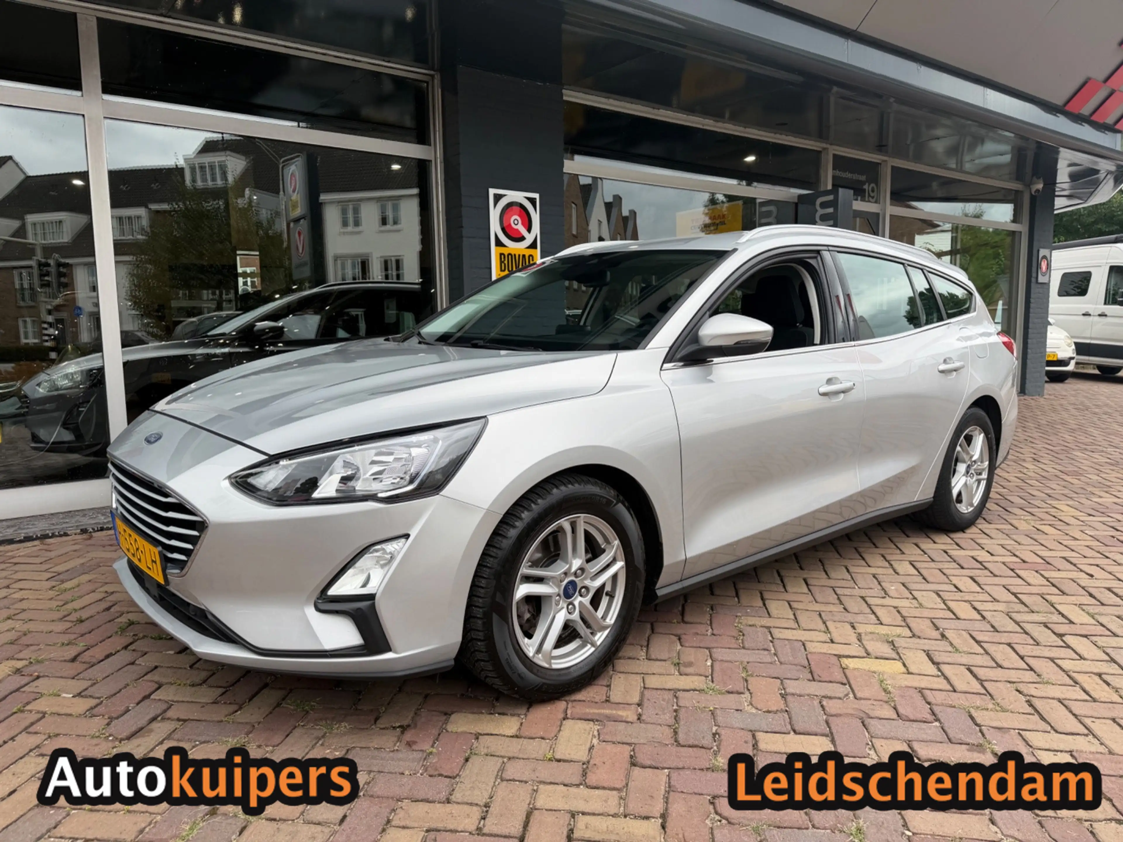 Ford Focus Wagon 1.0 EcoBoost Trend Edition Business — photo 3