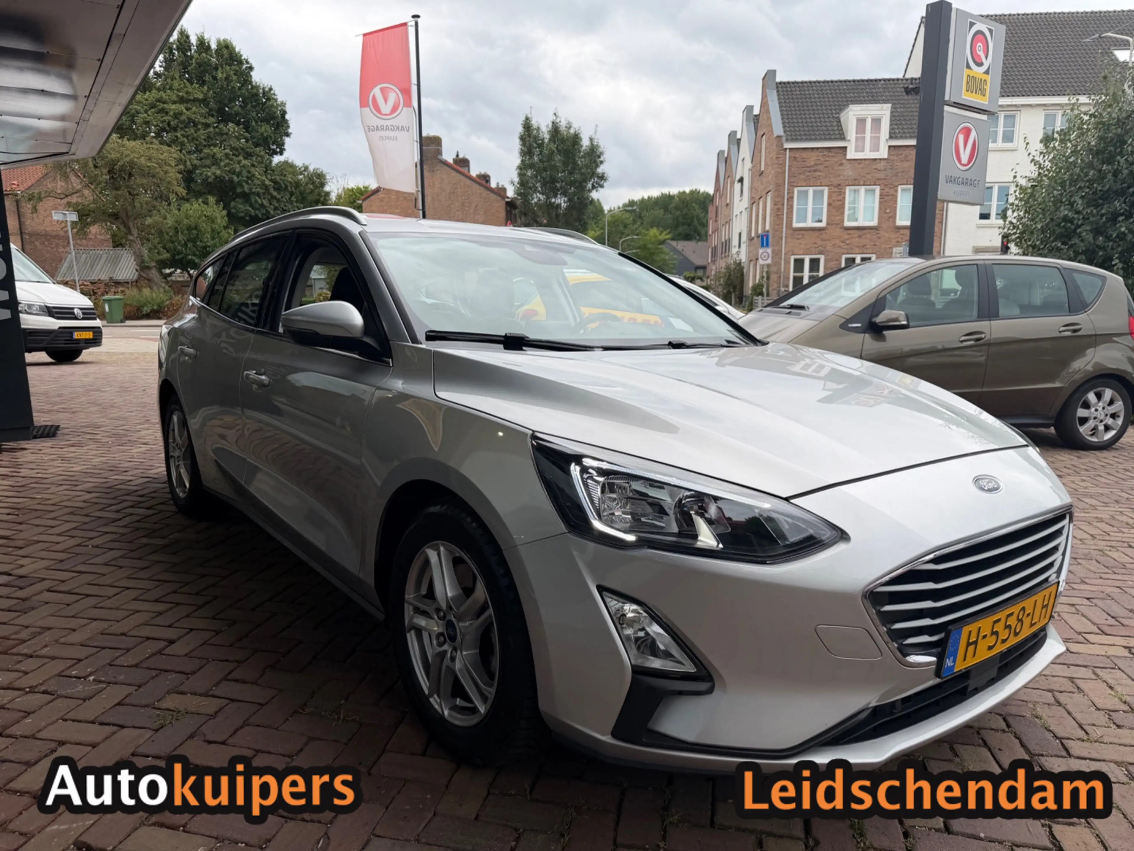 Ford Focus Wagon 1.0 EcoBoost Trend Edition Business — photo 4