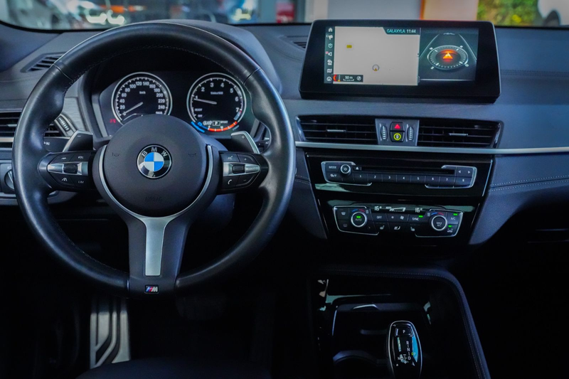 BMW X2 xDrive M35 i *^1.HAND/HUD/PANO/CAM* — photo 4