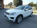 Volkswagen Touareg Touareg II 2015 3.0 V6 tdi Executive 204cv tiptnic White - thumbnail 3