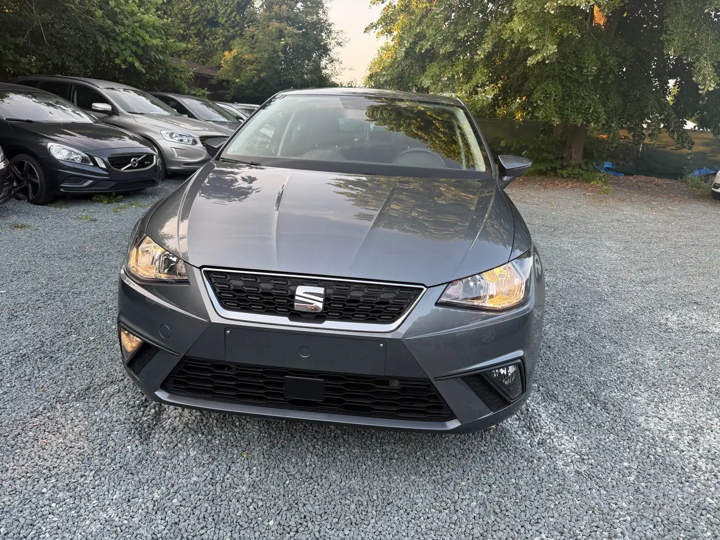 SEAT Ibiza 1.0 TSI  Clim Auto Navigaions*18.000km*Garanti 1an Grijs - 2
