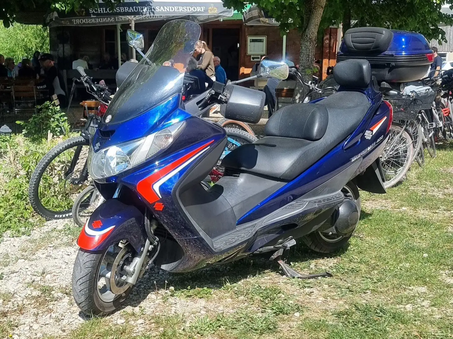 Suzuki Burgman 400 Reiseroller Bleu - 1