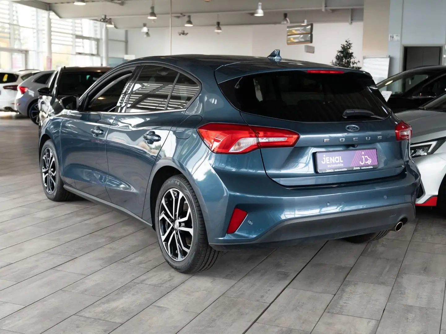 Ford Focus Lim. C&C WINTER-P./NAVI/KLIMA/DAB/JRC Blau - 2