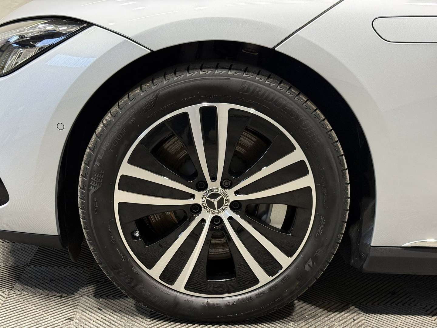 Mercedes EQE 300 Electric Art Advanced Plus -  - Joinsteer - #1