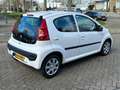 Peugeot 107 1.0-12V XS 2011 5-deurs! Airco! Zuinig! 1 jaar apk Wit - thumbnail 2