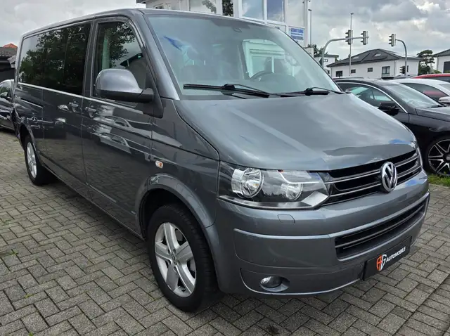 Volkswagen T5 Caravelle T5  Caravelle lang Comfortline"9-Sitzer"