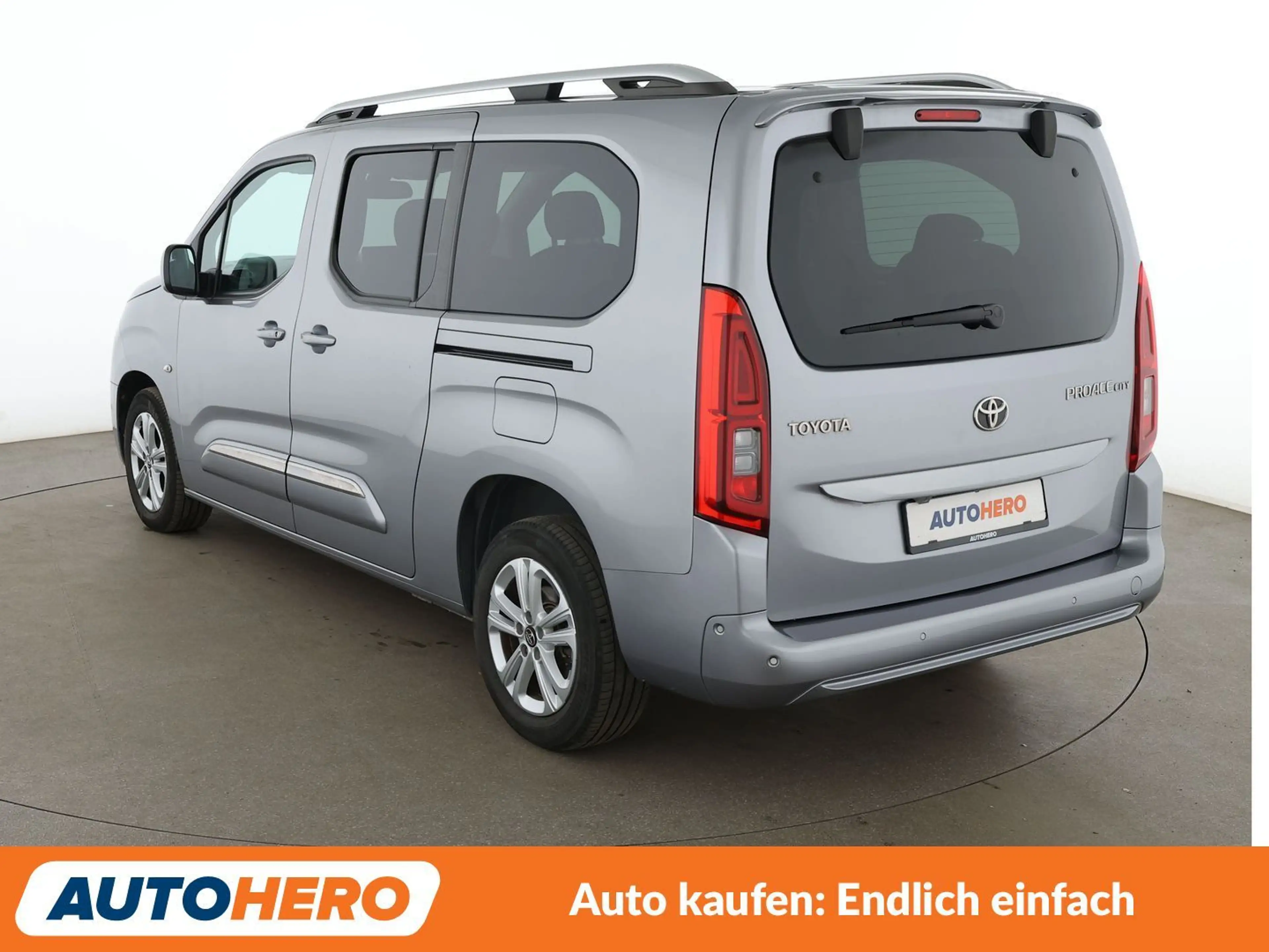 Toyota Proace City 1.2 Turbo L2 Team D Aut.*ACC*CAM*SHZ* — photo 4