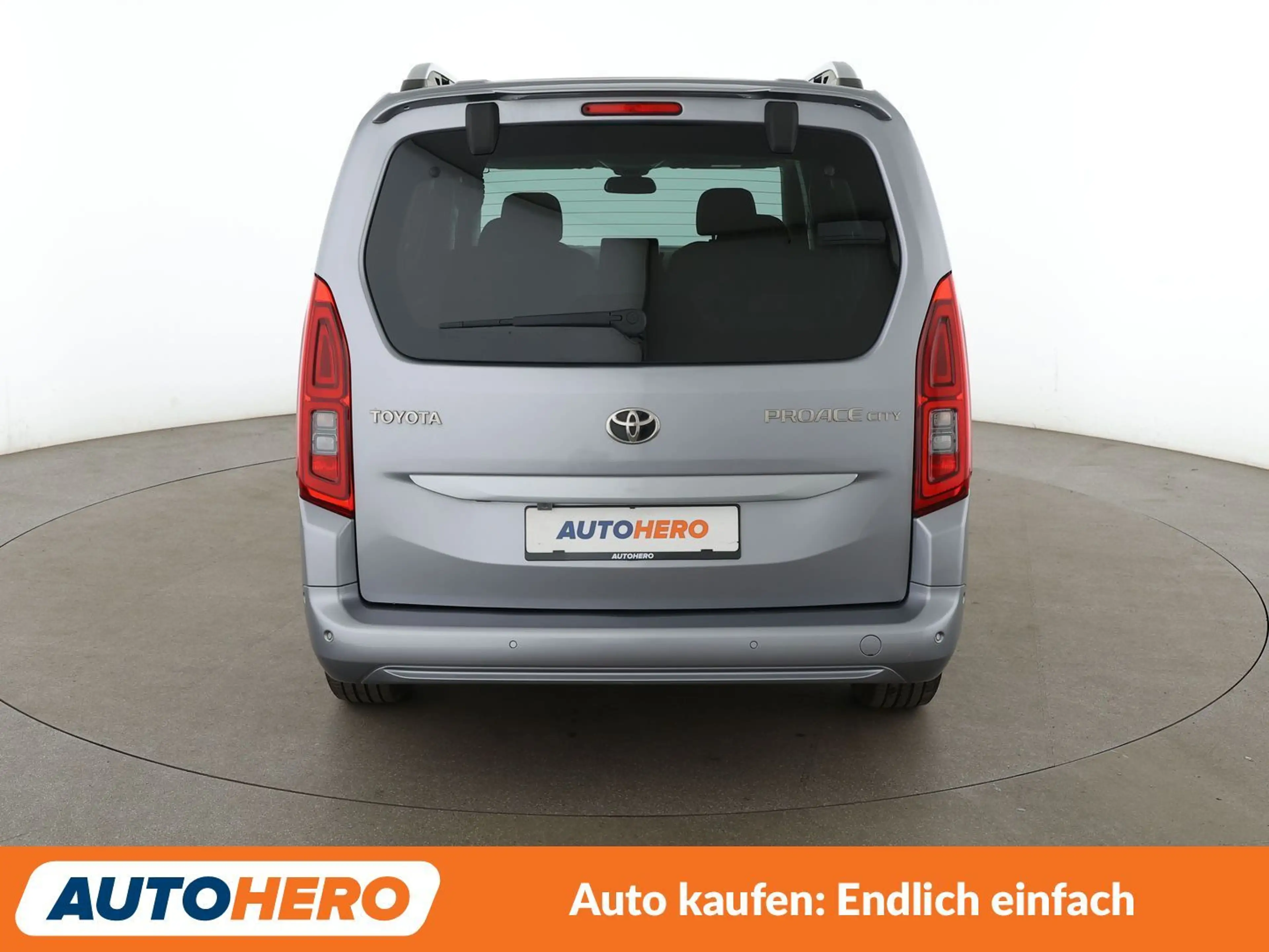 Toyota Proace City 1.2 Turbo L2 Team D Aut.*ACC*CAM*SHZ* — photo 5