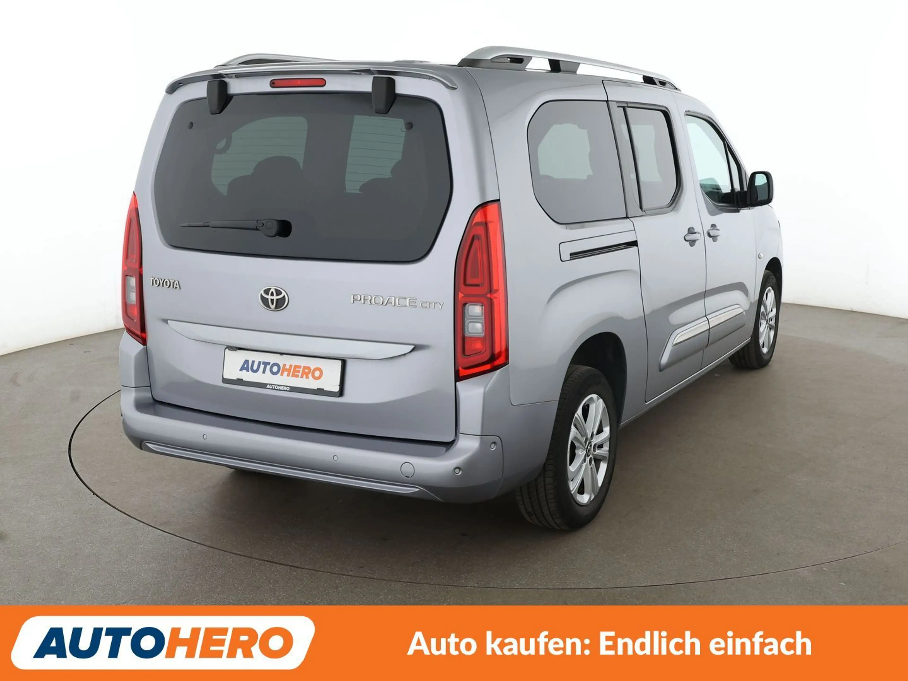 Toyota Proace City 1.2 Turbo L2 Team D Aut.*ACC*CAM*SHZ* — photo 6
