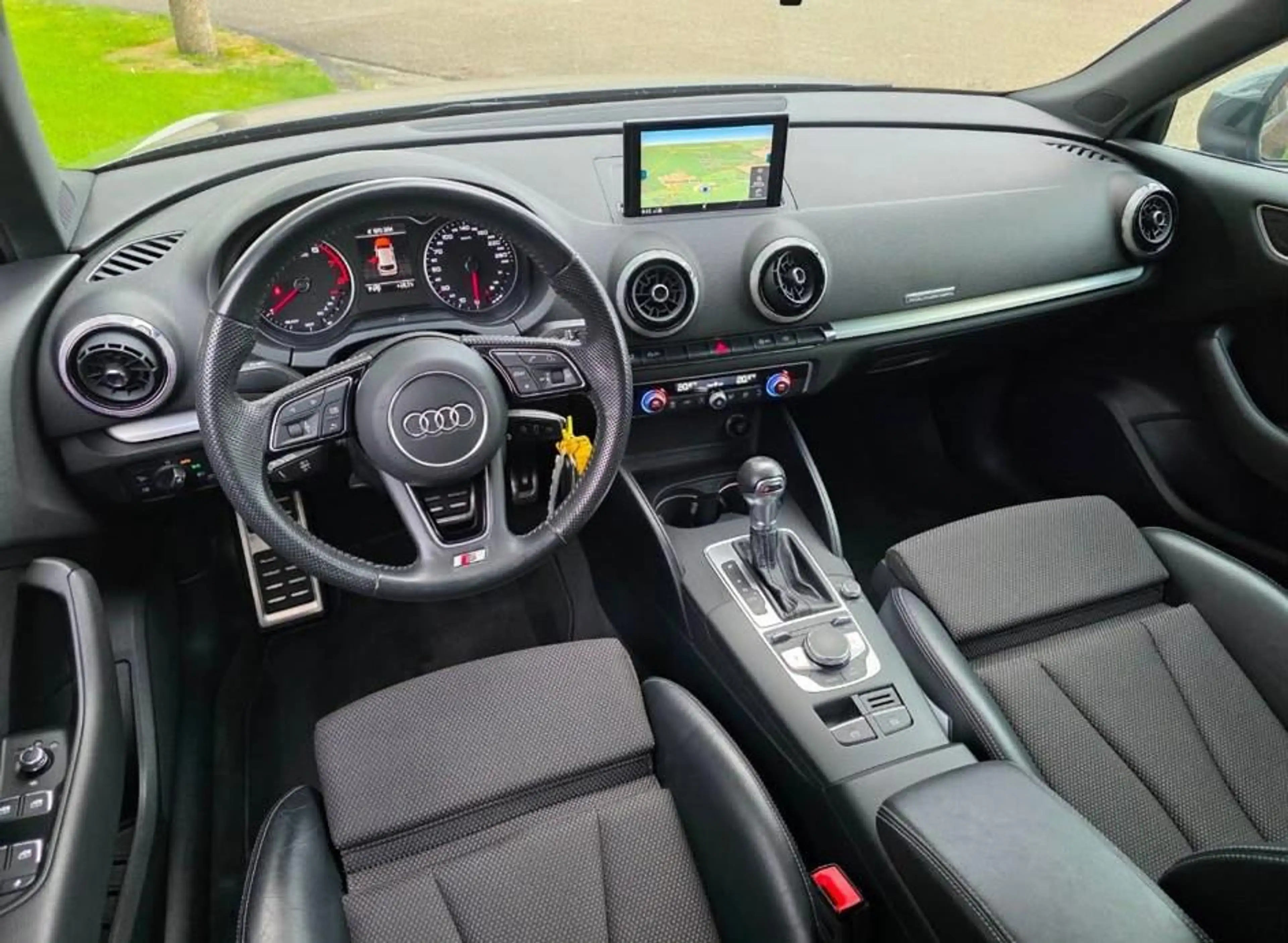 Audi A3 Sportback 35 TFSI S-Line | Navi | Maxton | clima | — photo 17