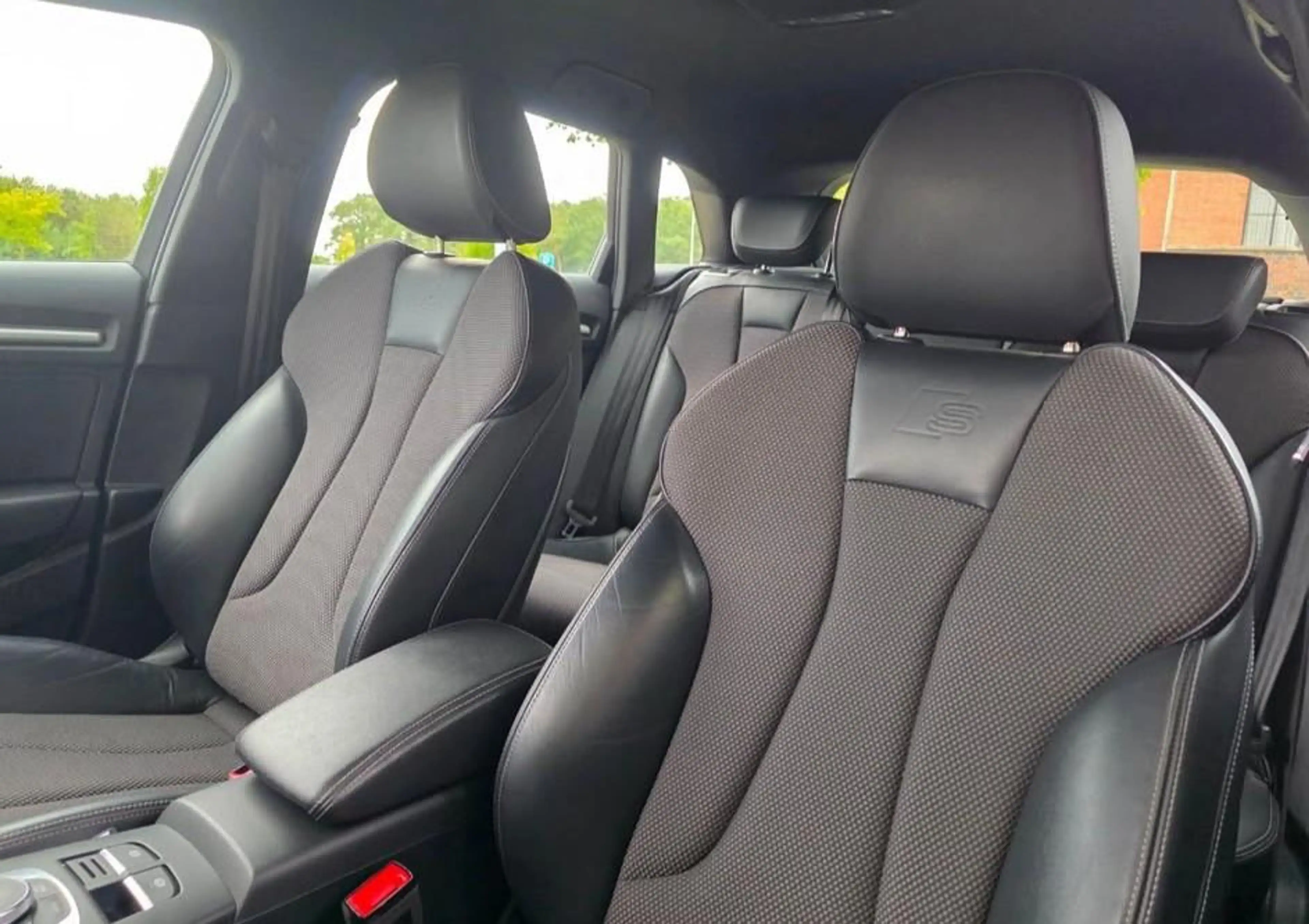Audi A3 Sportback 35 TFSI S-Line | Navi | Maxton | clima | — photo 19