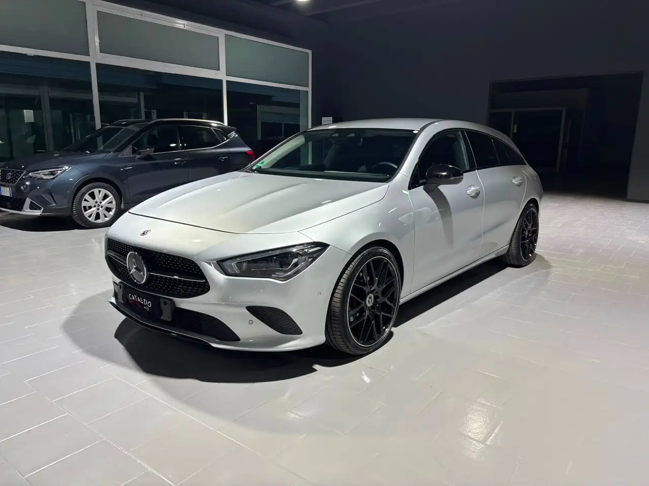 Mercedes-Benz CLA 200