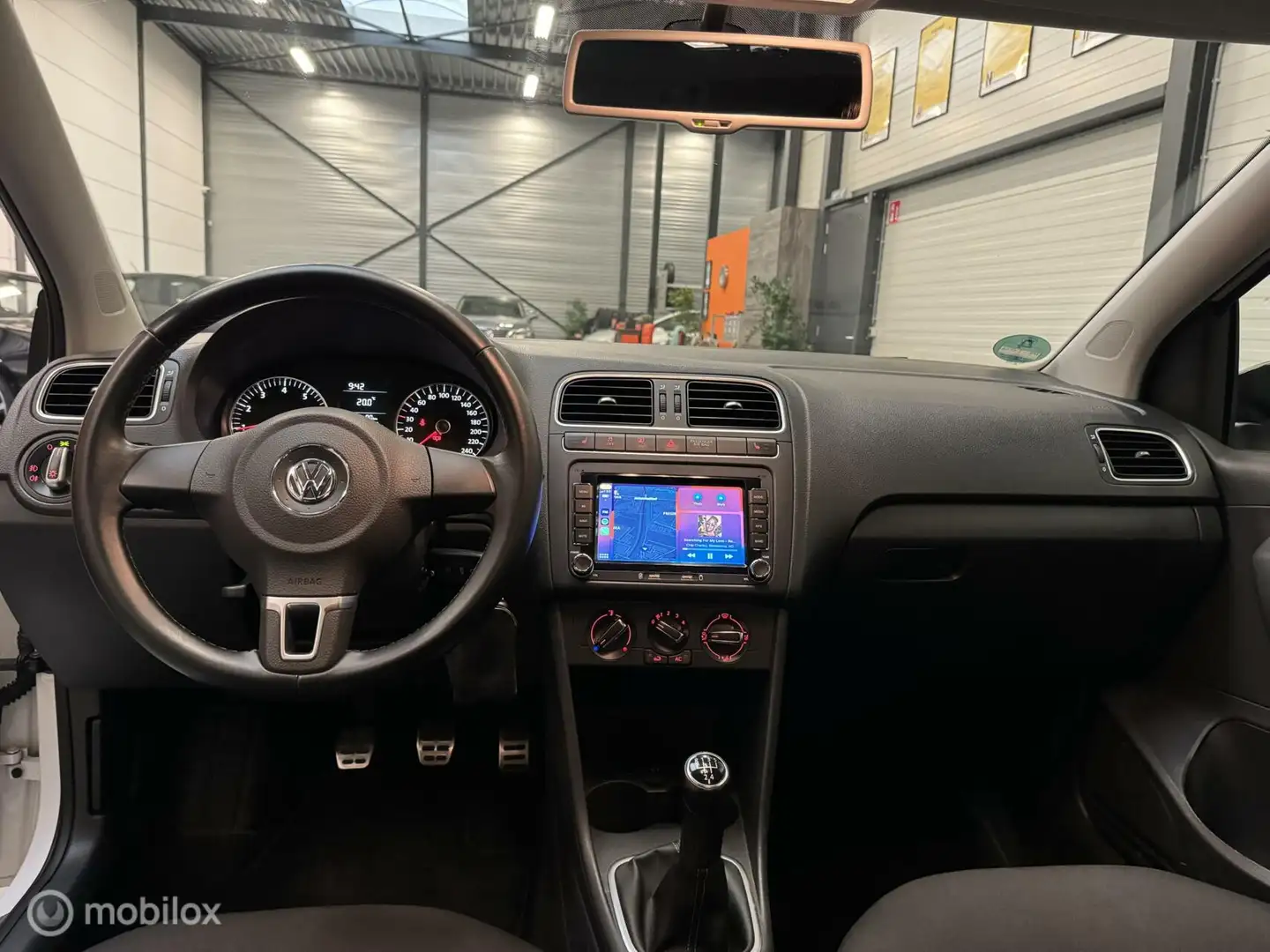 Volkswagen Polo 1.2-12V Style Panorama|CarPlay|1e Eig|LM-velgen Wit - 2