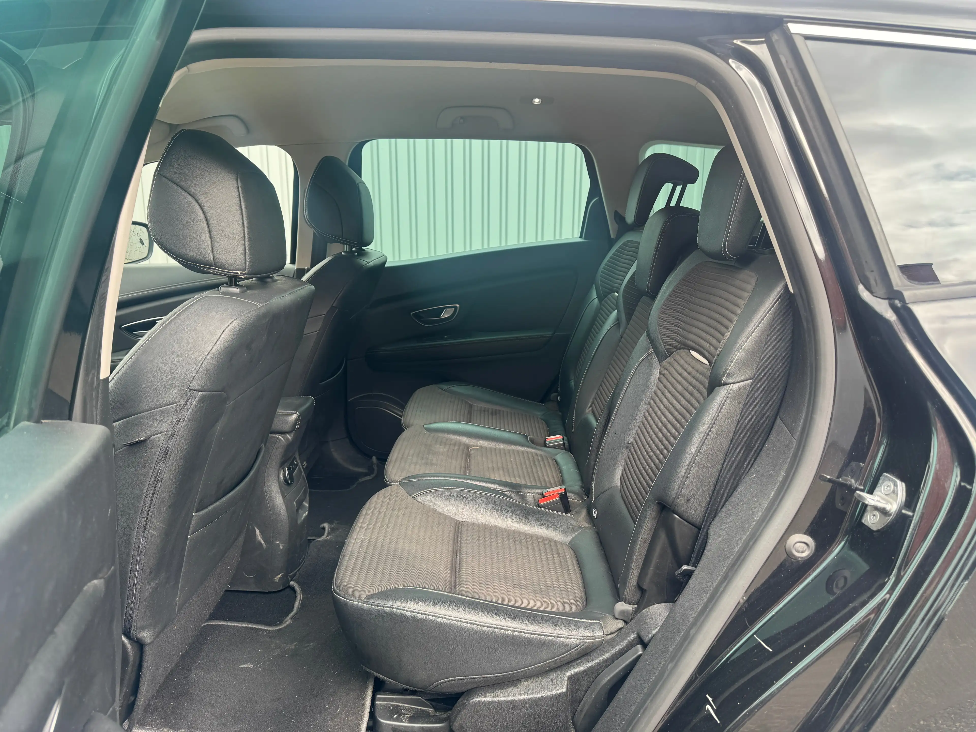 Renault Grand Scenic Grand Scénic 1.7 Blue dCi Black Edition (EU6.2) — photo 12