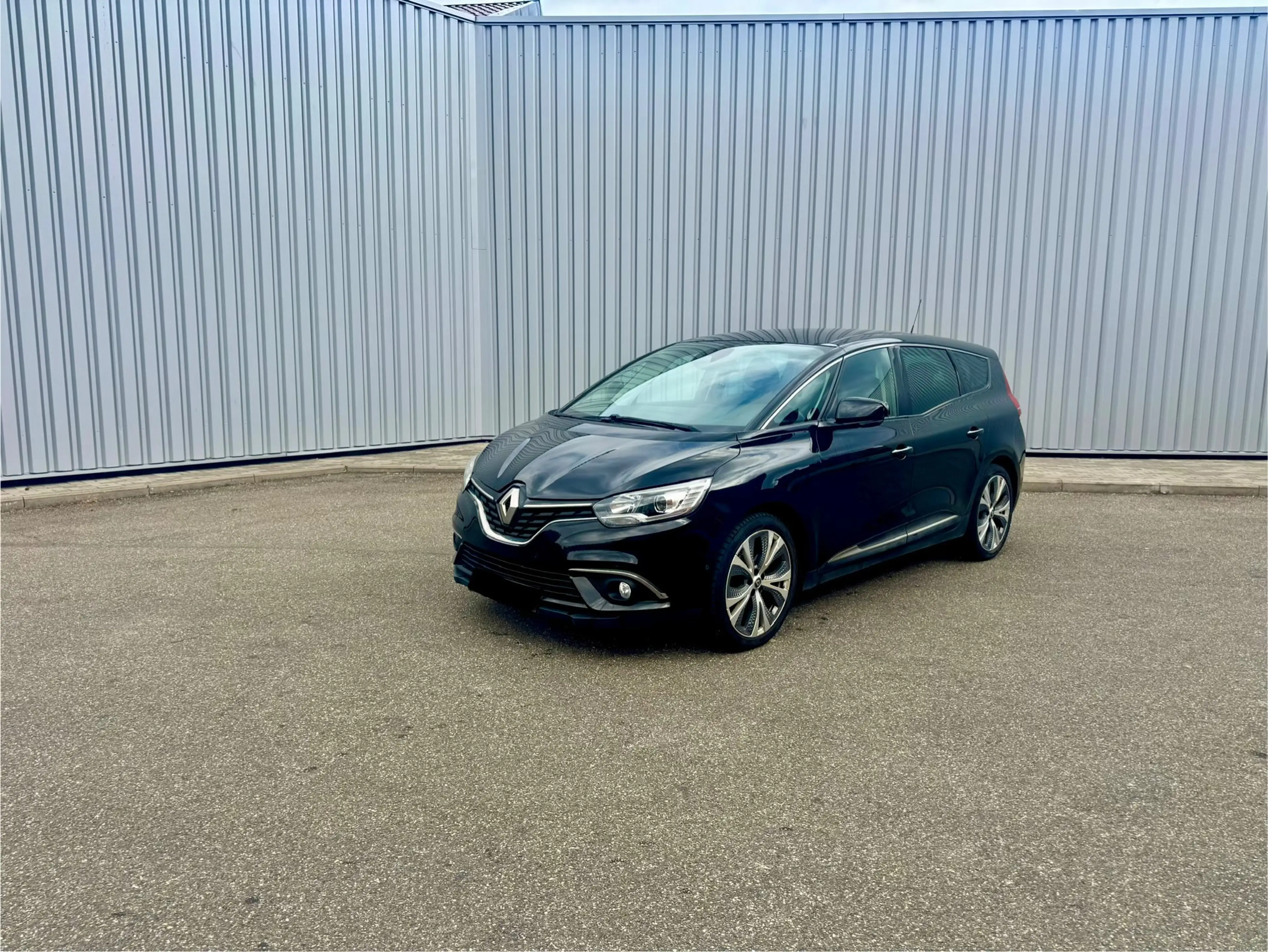 Renault Grand Scenic Grand Scénic 1.7 Blue dCi Black Edition (EU6.2)